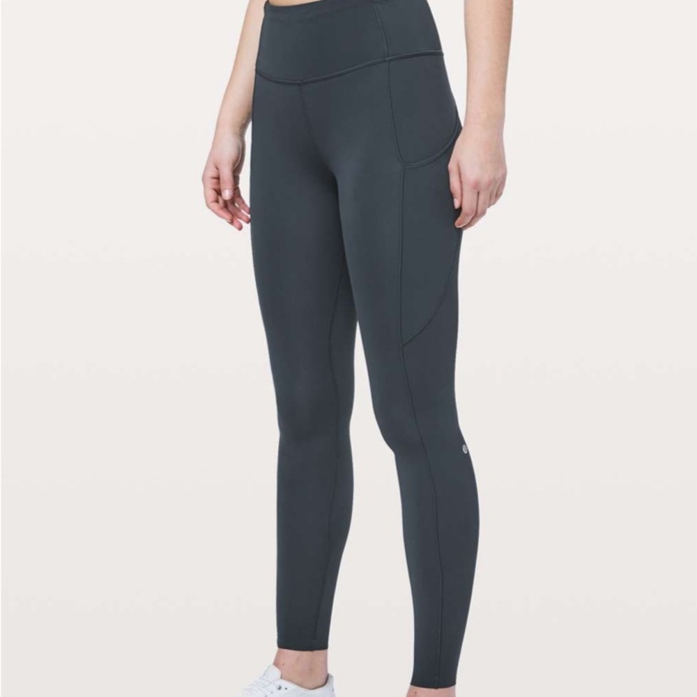Lululemon fast and free